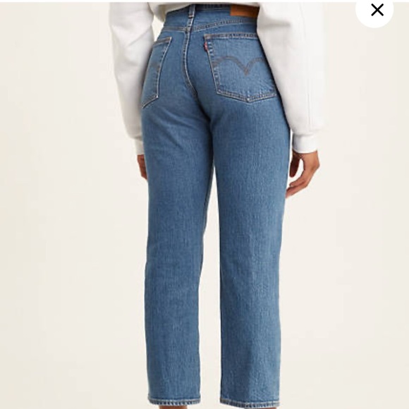 Levi’s Icon Wedgie Straight Jeans | Size 30 | Medium Wash - Picture 2 of 11